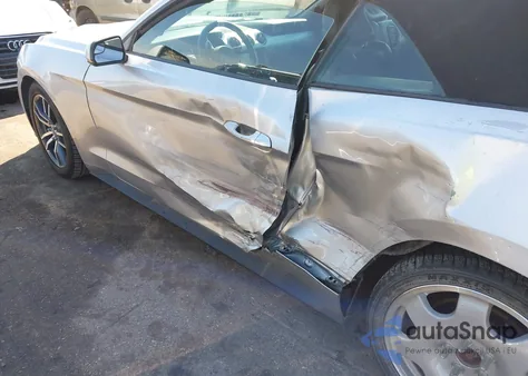 2015 Ford Mustang Ecoboost Premium z USA, uszkodzony, nr VIN 1FATP8UH8F5419609